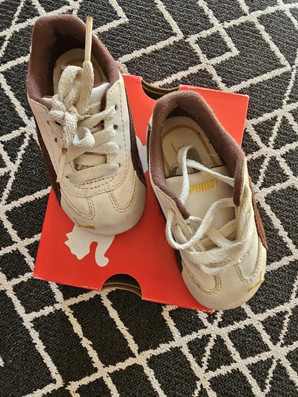 Puma Speed Cat Infant Sneakers Whisper White Brown Yellow Size 5C - Picture 2 of 6